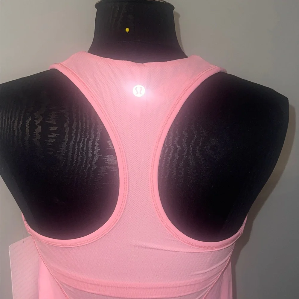NWT Women’s Lululemon Cardio Kick Tank – Women’s Size 10, Coral - Picture 4 of 5